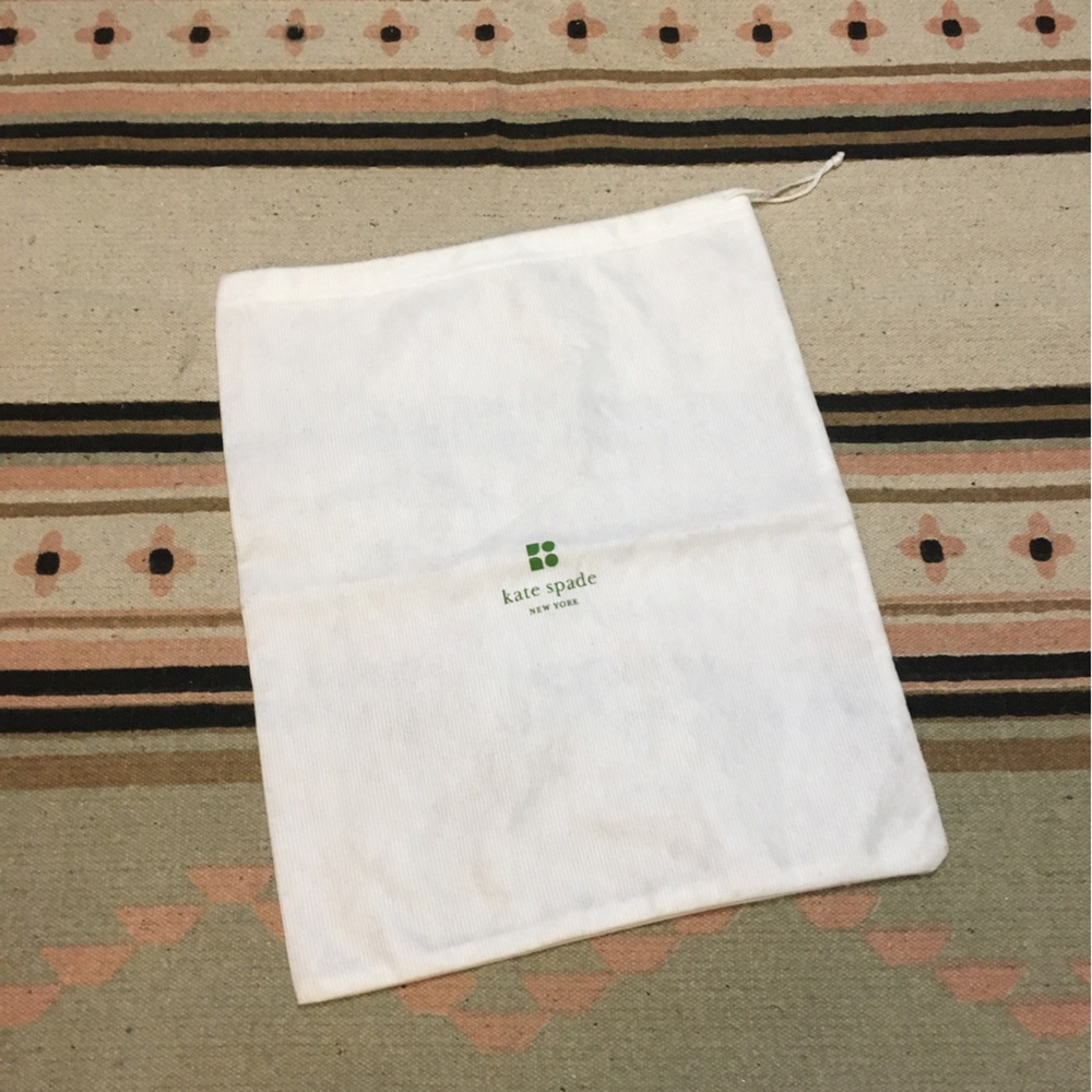 Kate Spade White drawstring dustbag logo on front